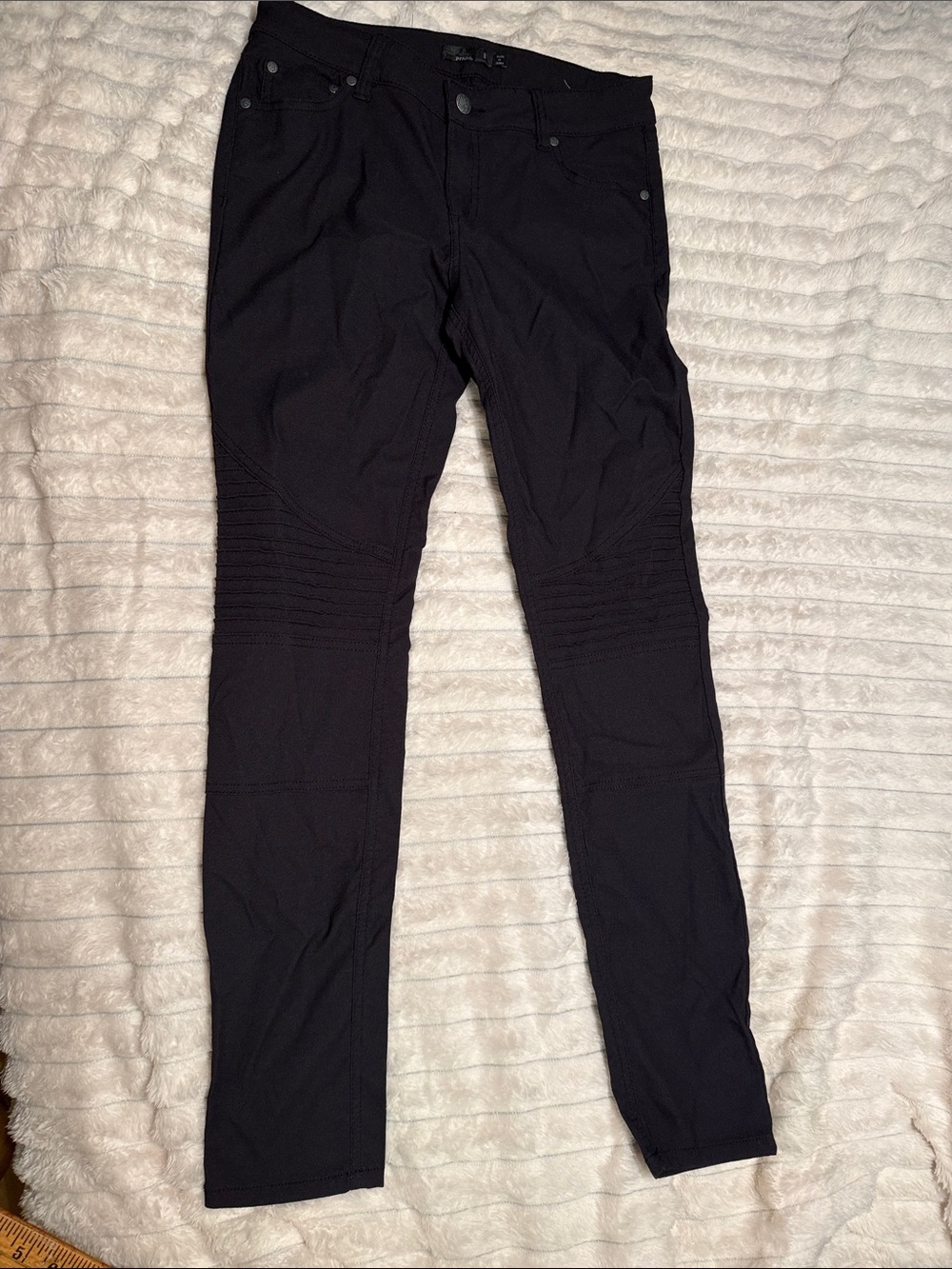 Prana Women's Black Ribbed Knee Detail Pants